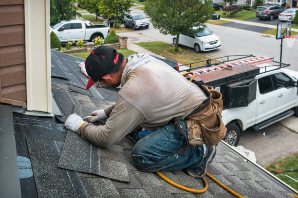 Professional Flat Roof Repair technician working in Waco, KY
